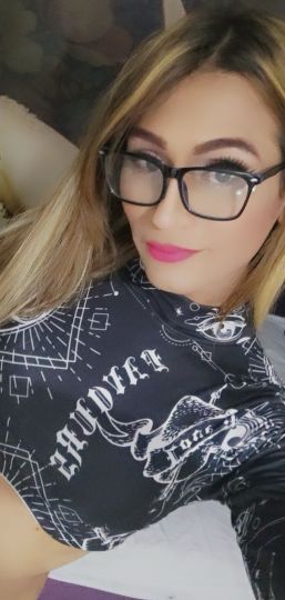 Leslie Ts