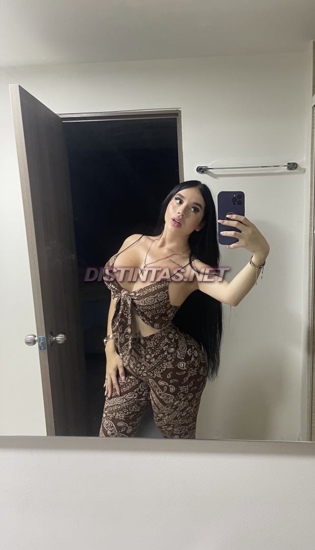 Emily Muñeton