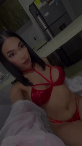 Mia Montesinos