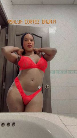 Thais Caicedo 