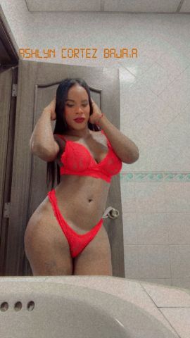 Thais Caicedo 