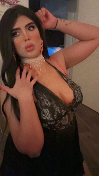 Hello hotties :)
حياكم 🥵طعمي غيير🔥 
I’m Amon an Arab trans, I’m Very hot and manly horny🔥 come and enjoy a delicious moment with me 😍I know how to satisfy you in bed and give you a lot of pleasure🍑🍆
 I’m fragrant , clean and polite , a height standard
  I accept all types of sex &all My pictures are same  real  

I have POOPERS 😍😍so we can have as much fun as possible for personal use and not for sale
😍 I do sex cam💴🔥🥵
*DONT TEXT ME IF YOU ARE if  NOT REAL SERIOUS ❌
  ❌ ما اخد مواعيد.   
*DONT TEXT ME IF YOU DONT KNOW WHAT YOU WANT OR INTENSION  OF WASTING MY TIME  ❌                                                                 الناس اللي برا الرياض لا تتواصل معي ❌
I do only Incall ✅ 
So welcôme to my horny world ❤️🔥❤️
  
