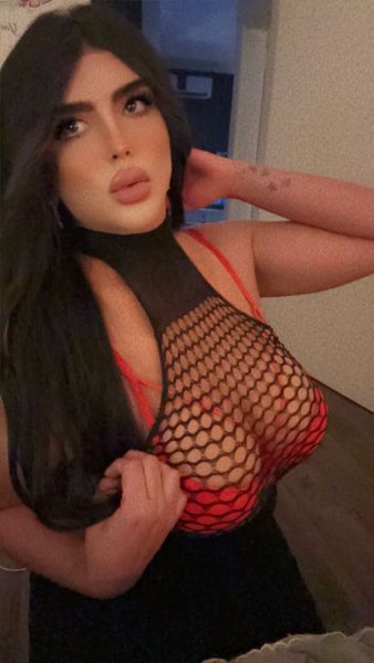Hello hotties :)
حياكم 🥵طعمي غيير🔥 
Available for a hot sex cam💦🥵💸🔥
I’m Amon an Arab trans, I’m Very hot and manly horny🔥 come and enjoy a delicious moment with me 😍I know how to satisfy you in bed and give you a lot of pleasure🍑🍆
 I’m fragrant , clean and polite , a height standard
  I accept all types of sex &all My pictures are same  real  😍
*DONT TEXT ME IF YOU ARE if  NOT REAL SERIOUS ❌
  ❌ ما اخد مواعيد.   
*DONT TEXT ME IF YOU DONT KNOW WHAT YOU WANT OR INTENSION  OF WASTING MY TIME  ❌                                                                 الناس اللي برا الرياض لا تتواصل معي ❌
I do only Incall ✅ 
So welcôme to my horny world ❤️🔥❤️
  