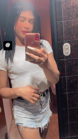 Astrid Alvarez 