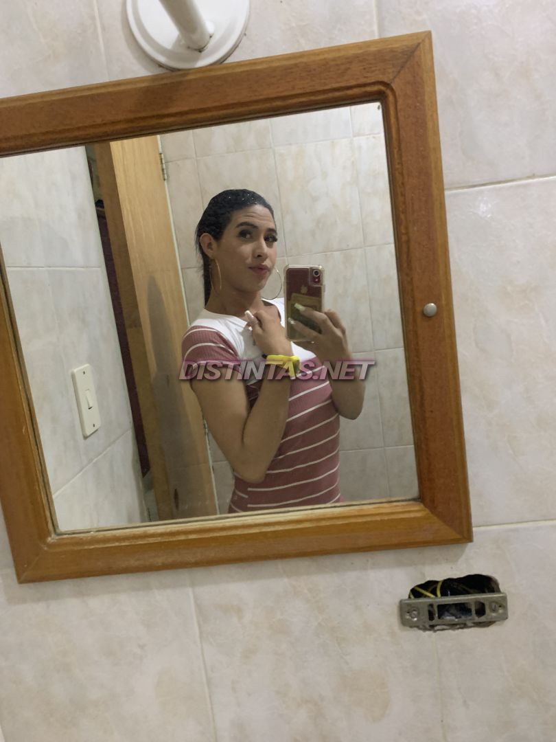 Astrid Alvarez 