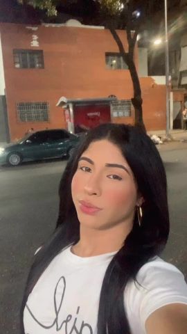 Astrid Alvarez 