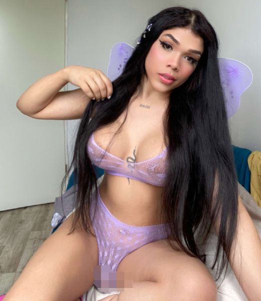Im New Hello babies I am a beautiful Colombian transsexual ready to please all kinds of fantasies I am very fun and very hot I love sex I am active and passive I give very good service as in the photos I see myself in person write me or call me kisses