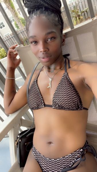 i love the taste of cum as its skeeting out that dick into this throat you aint 
never have no pussy and throat like this.. 
 5'5 mocha colored beauty with a deep 
throat and a tiny waist ... dont let the 
moment pass you up ..when hitting me up text me 
texts me for faster response ....TEXT...