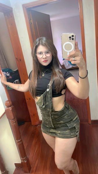 Hola soy ela, soy costeña,  soy una beba de 20 años estatura de 1.67, cuerpo 100% natural,  buenas piernas, buena cola, carita  linda sin tanto maquillaje, senos naturales, vos de niña, educada, pero una traviesa en la cama, quiero ser esa fantasía que tanto anhelas, encontrar una mujer con dos mundos, atiendo de forma servicial, soy educada, muy parchada, sin afanes, llévate la mejor experiencia y la mejor atención , no dudes en tener la mejor compañía.