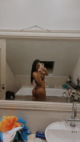 Alondra Stone