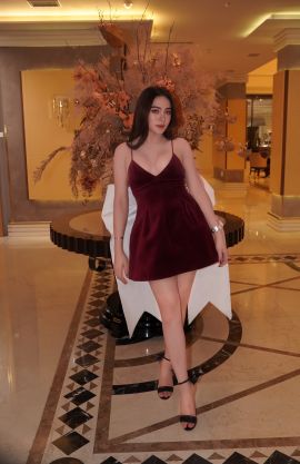 Kendall Sexy