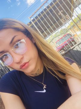 Alondra Comelles