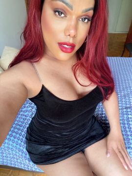 Julia Marqueziny