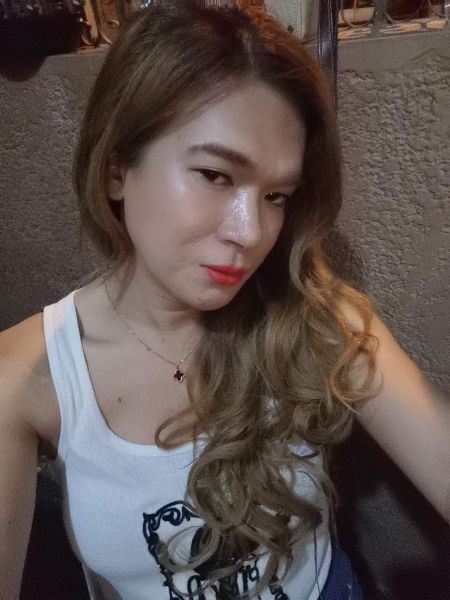 Im ladyboy andrea
Top and bottom service
With fully functional tool
And a true girlfriend experience 😋