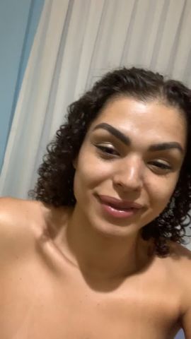 Viktoria Boneca
