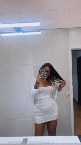 Alexandra Sifuentes