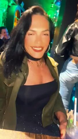 Bella Belluthi 