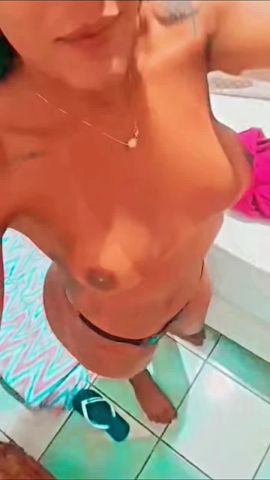 Bella Belluthi 