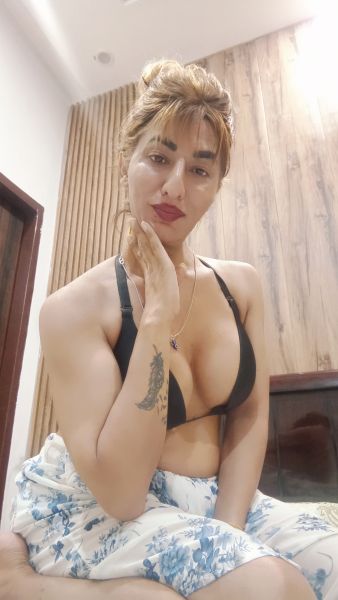 M working shemale with place in mohali and Chandigarh..i have 42 breast and 7+ thick dick...u can see in my Twitter.... I will do everything in the sex meet and enjoy....So i wud like to meet up with only real and genuine boys... In profile all pics r mine... So dnn ask again and again...