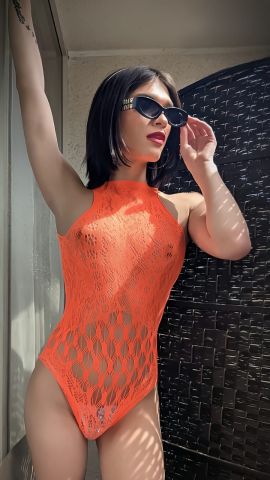  Isidora Love