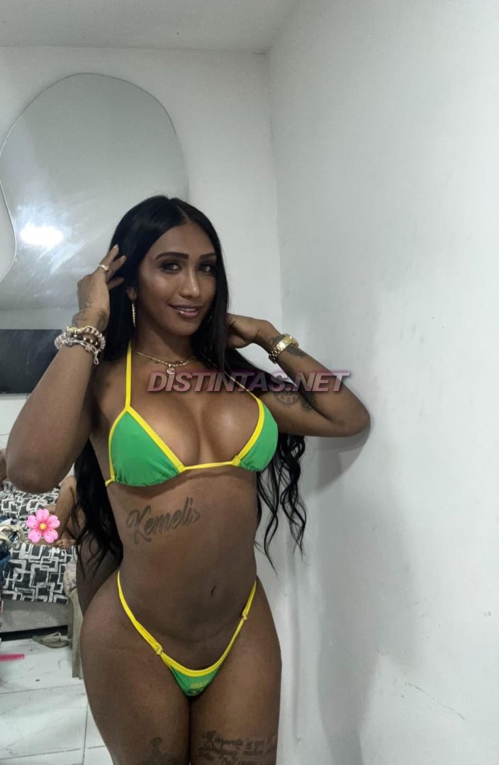 Kemely Latina 
