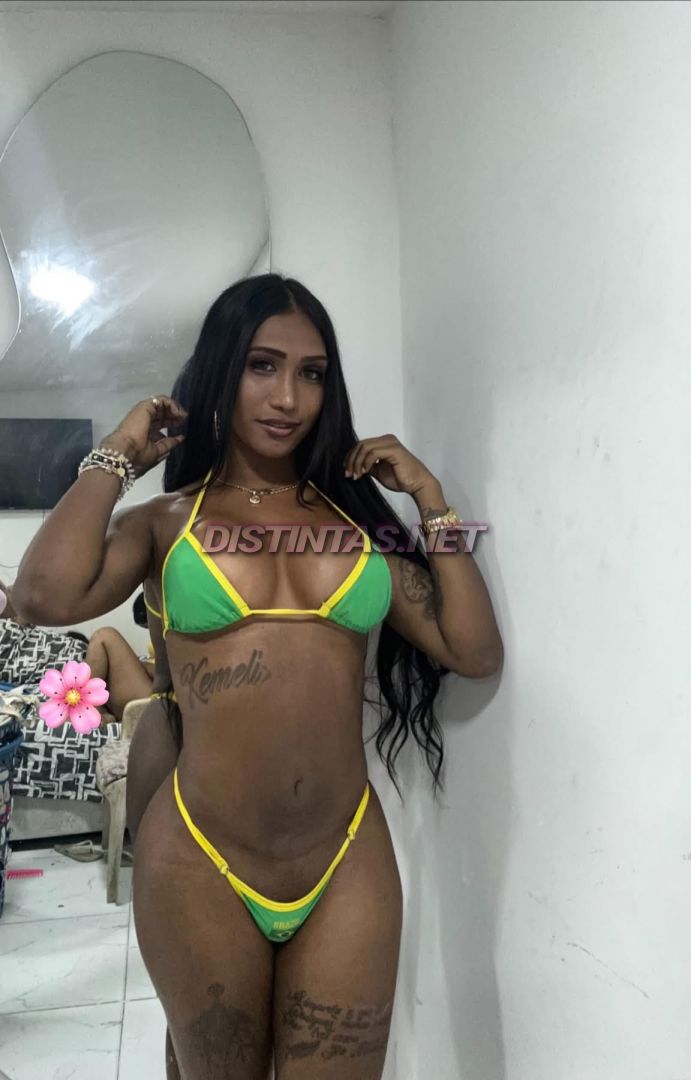 Kemely Latina 