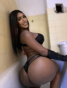 Kemely Latina 