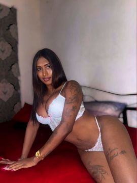 Kemely Latina 