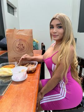 Samantha Angeles