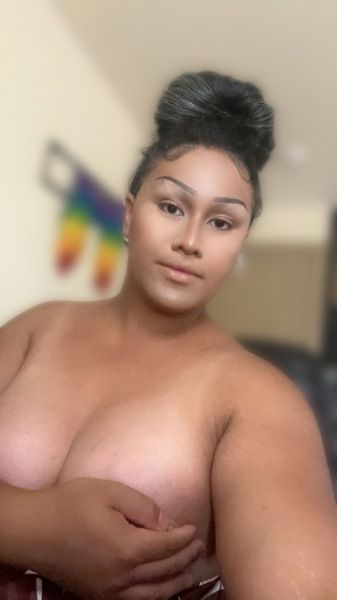 Hey there! I'm a vibrant and confident trans girl who's all about embracing life's adventures. I have a passion for topping, but I'm versatile and open to exploring different dynamics.

 My outgoing personality and love for meeting respectful gentlemen make every encounter with me a thrilling and un...