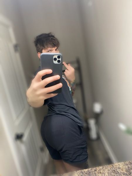 Hey daddy my names Benji💋 I’m a slim thick European Goddess. I stand at 6’ and this body is 100% natural 🍑
I am well mannered, very kind & expect the same.
Treat yourself and book with a Top Tier Provider 😍
I’m looking forward to connecting with you.
***PLEASE BE READY TO VERIFY***
Safety and d