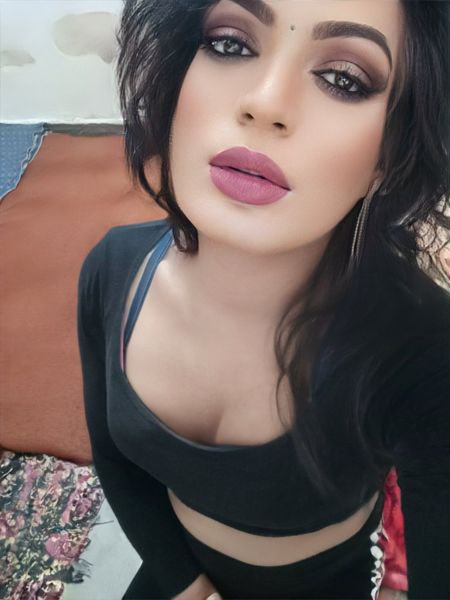 Hi Guy's I am paid , hot and sexy trans if u wanna get service so please WhatsApp and call me freely 