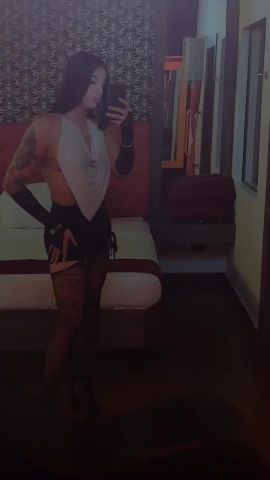 Khloe