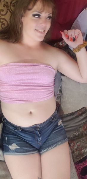 Hello guys, I'm Taylor. Let's hook up and make magic! I'm a cute blonde tgirl 
with a thicc ass and tiny perky tits! I pride myself on making sure that those 
who select my services are satisfied and relaxed.
Onlyfans.com/taylordreamz