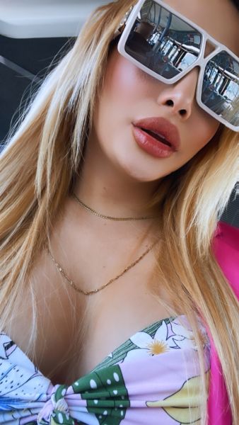 Colombian trans girl, blonde, green eyes, porcelain skin, feminine, hot and sexy, waiting to please all your desires and whims, you will not regret it, we will have a delicious time.❤️❤️❤️
Come to me 🥵🥵🥵



