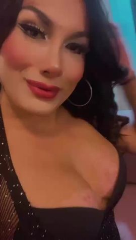Naira R