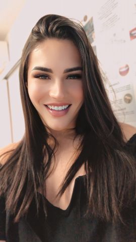 Camila Luzzon