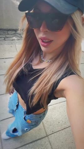 Alessandra Blonde