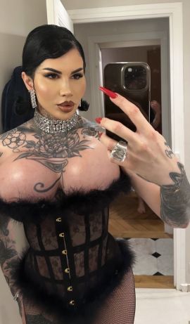 Ava Model Francaise 