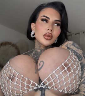 Ava Model Francaise 