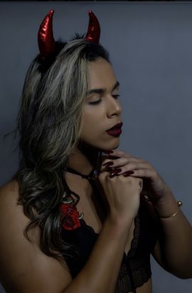 Lara Narizinho 