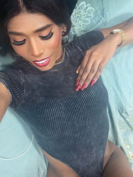 Naquira L