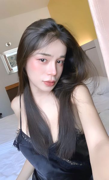 Hi I’m pepsi I’m ladyboy form Thailand or
Laos come try my service I can top and bottom 69 licking sucking fucking contact me 
WhatsApp 0146817580
Wechat iD NOOPEP1009