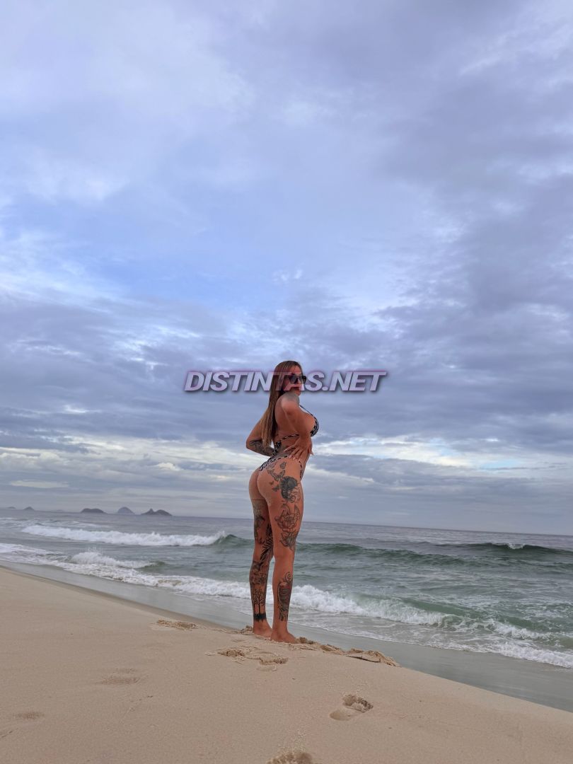 Liz Sexy