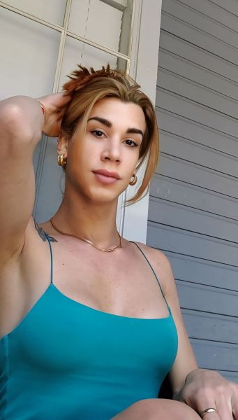 Latin trans girl willing to fulfill all your fantasies and your greatest desires