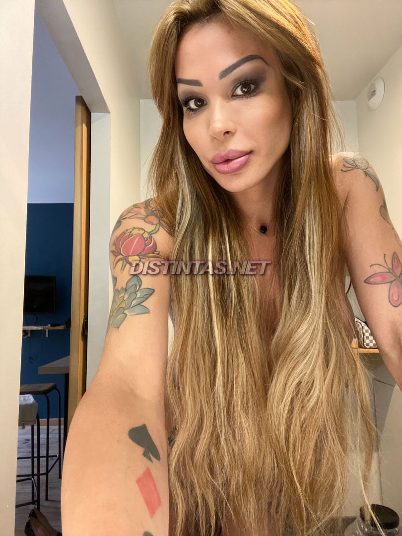 Mel Bella 