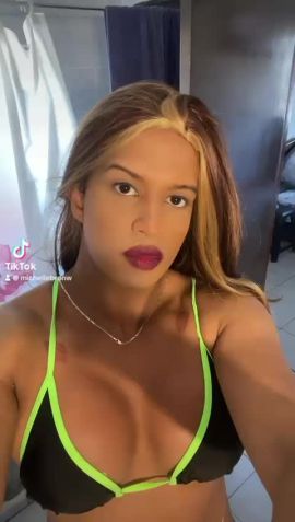 Chocolate hot