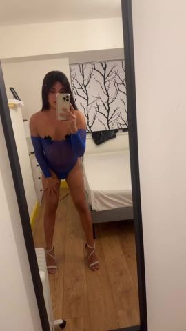 Vanessa Top