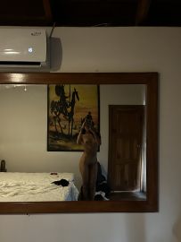 Yulia 