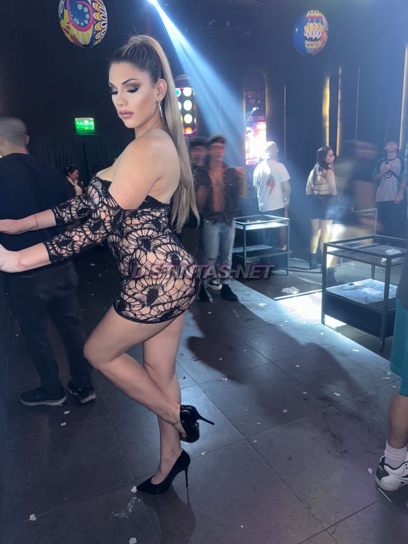Nicole J